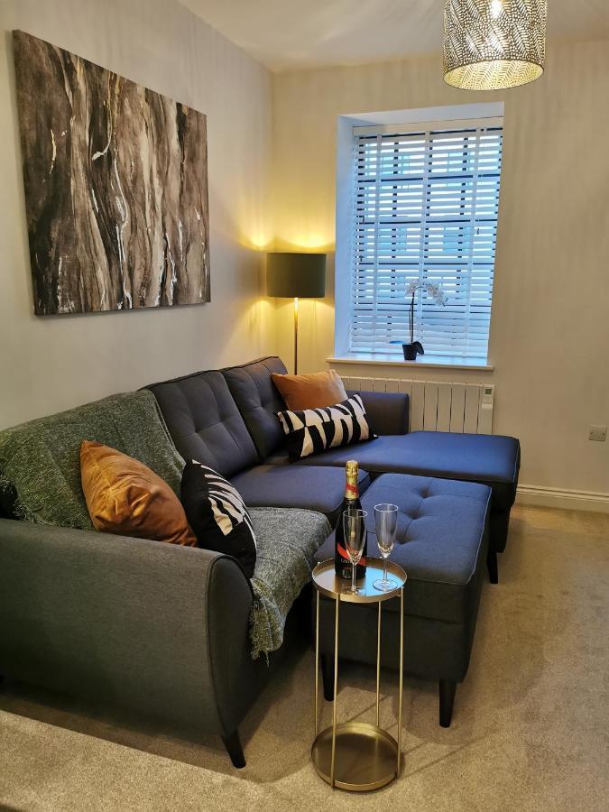 Axiom Apartment - Beautiful Stylish 2 Bed. Cheltenham Exterior foto